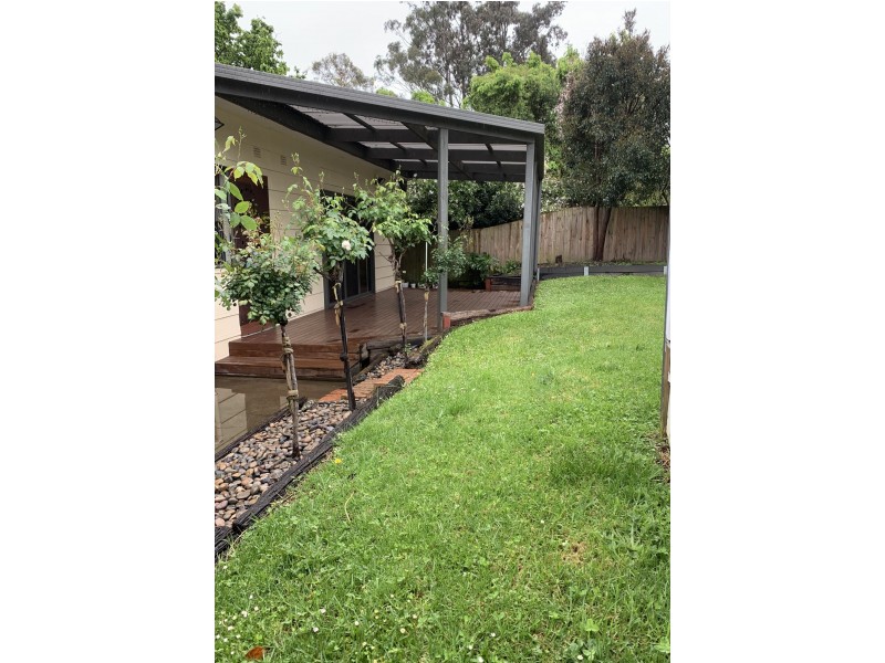 1/3 Moore Street, Ferntree Gully VIC 3156