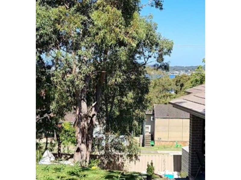 121 Enterprise Way, Bolton Point NSW 2283