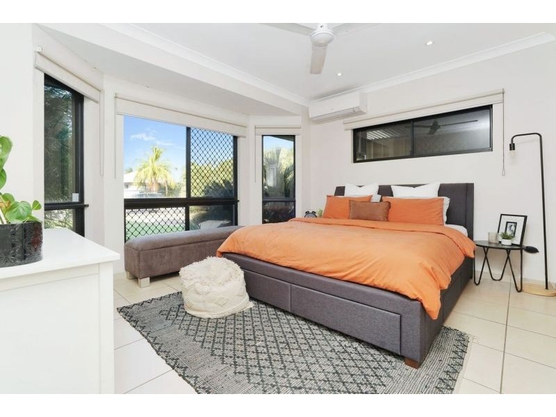 27 McAulay St, Rosebery NT 0832