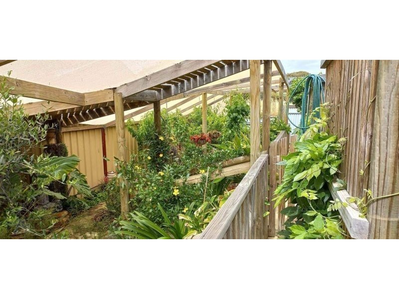 13 Railway Street, Beverley WA 6304