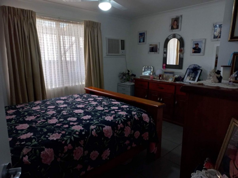 13 Railway Street, Beverley WA 6304