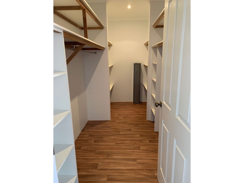 257 Giles Road, Moonyoonooka WA 6532