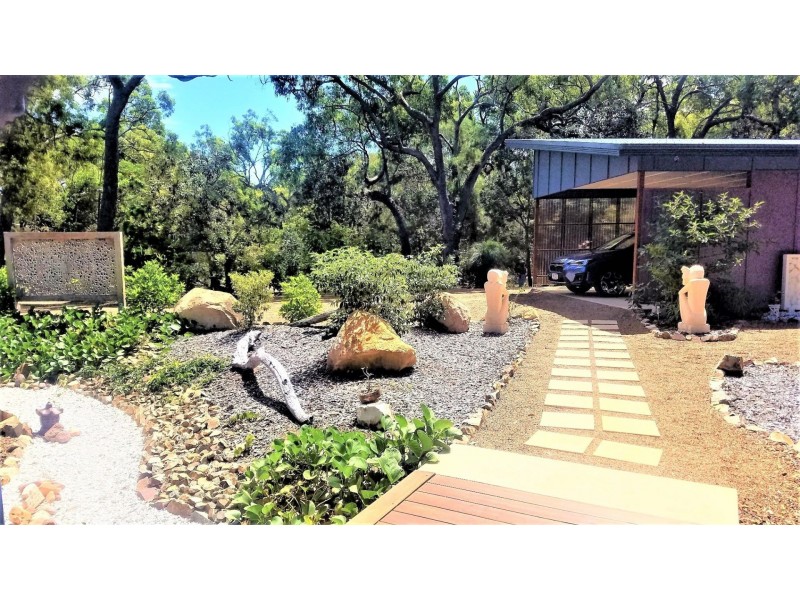 13 Bloodwood Ave, Agnes Water QLD 4677