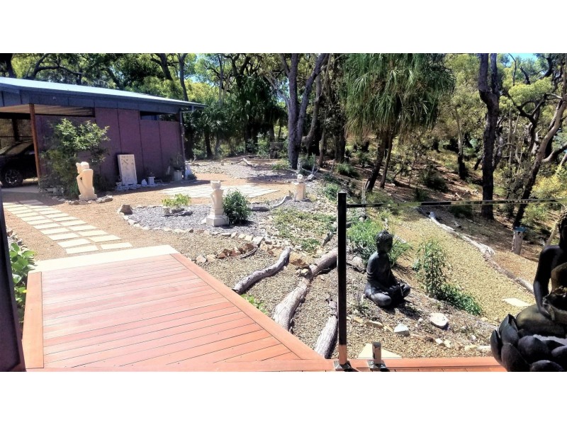 13 Bloodwood Ave, Agnes Water QLD 4677