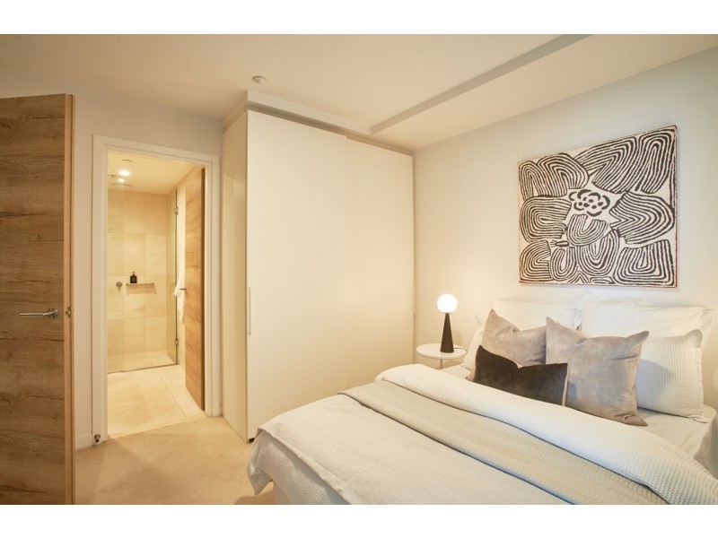 611/12 Queens Road, Melbourne VIC 3004