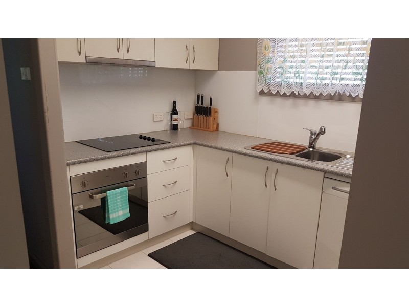 17 Farmer Street, Mirboo North VIC 3871