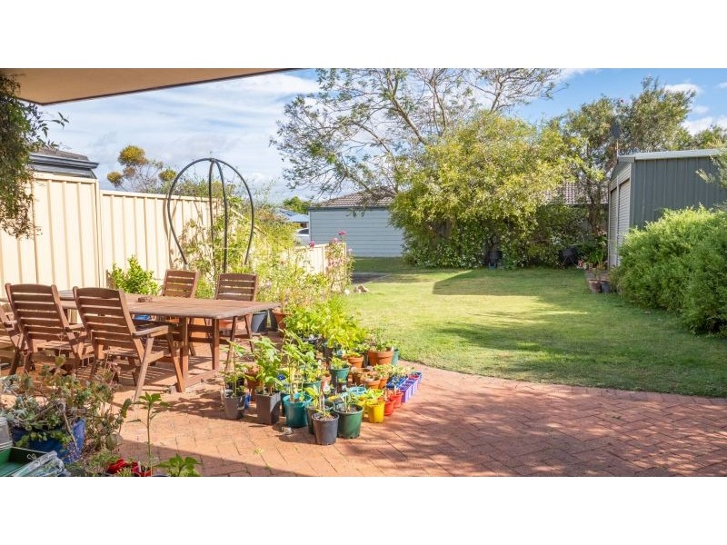 9 Tern Lane, Broadwater WA 6280