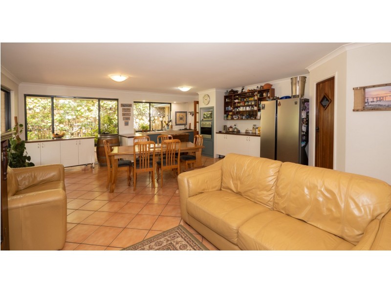 9 Tern Lane, Broadwater WA 6280