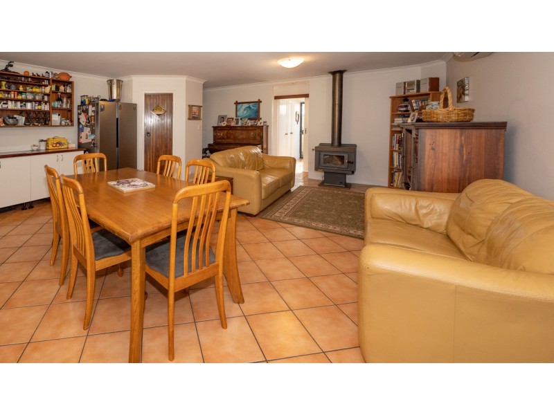 9 Tern Lane, Broadwater WA 6280