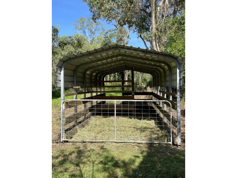 338 Middle Creek Road, Sarina QLD 4737