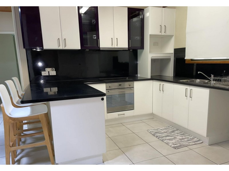 338 Middle Creek Road, Sarina QLD 4737