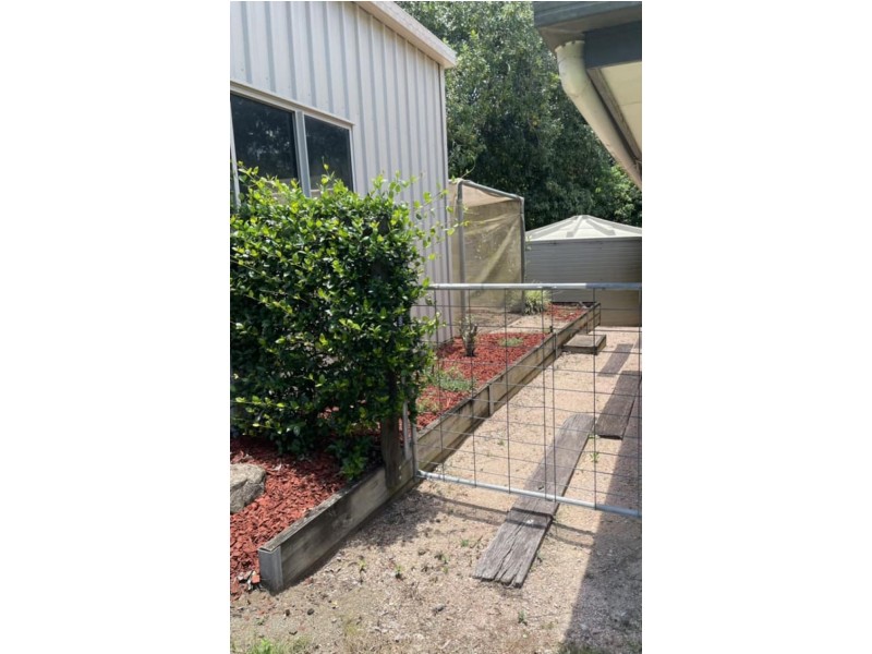 338 Middle Creek Road, Sarina QLD 4737