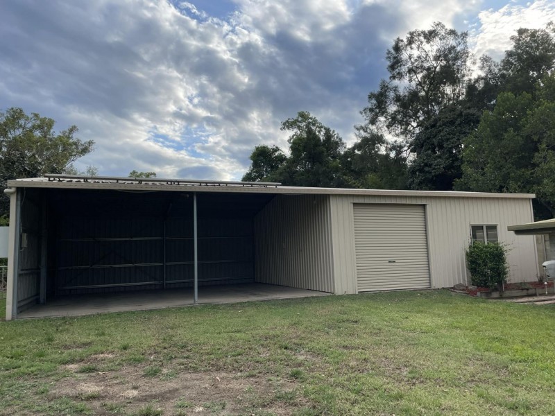 338 Middle Creek Road, Sarina QLD 4737