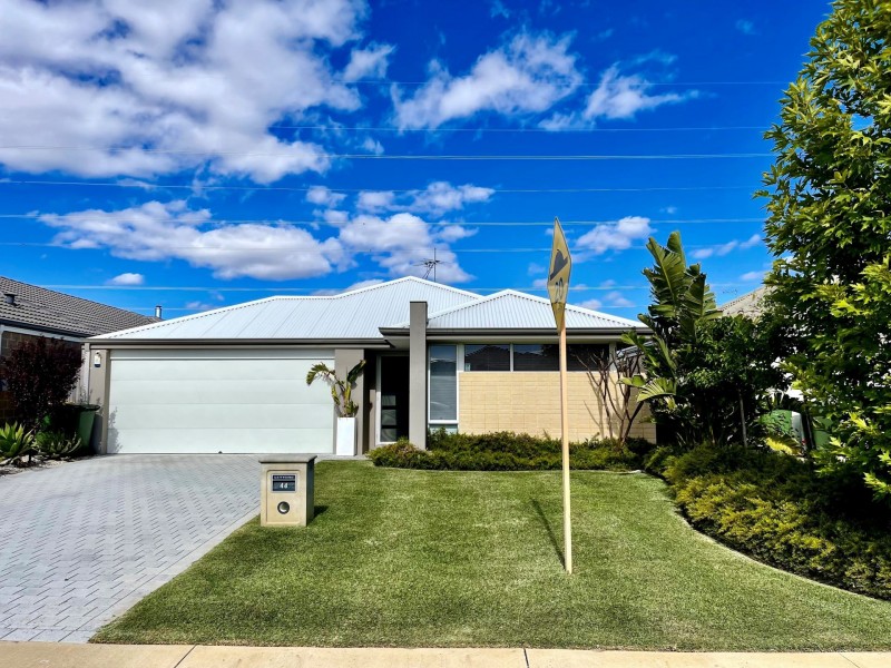 44 Daybreak Loop, Wellard WA 6170