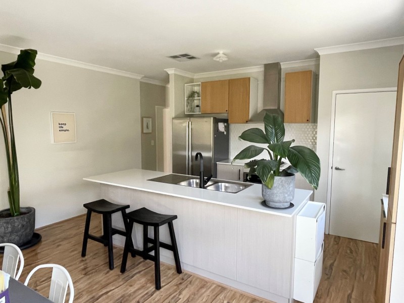 44 Daybreak Loop, Wellard WA 6170