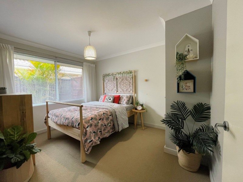 44 Daybreak Loop, Wellard WA 6170