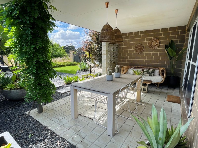 44 Daybreak Loop, Wellard WA 6170