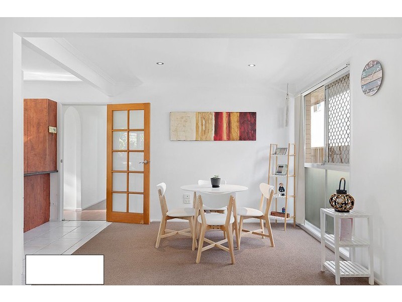 11 Hillcrest Parade, Miami QLD 4220