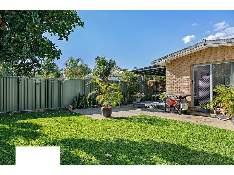 11 Hillcrest Parade, Miami QLD 4220