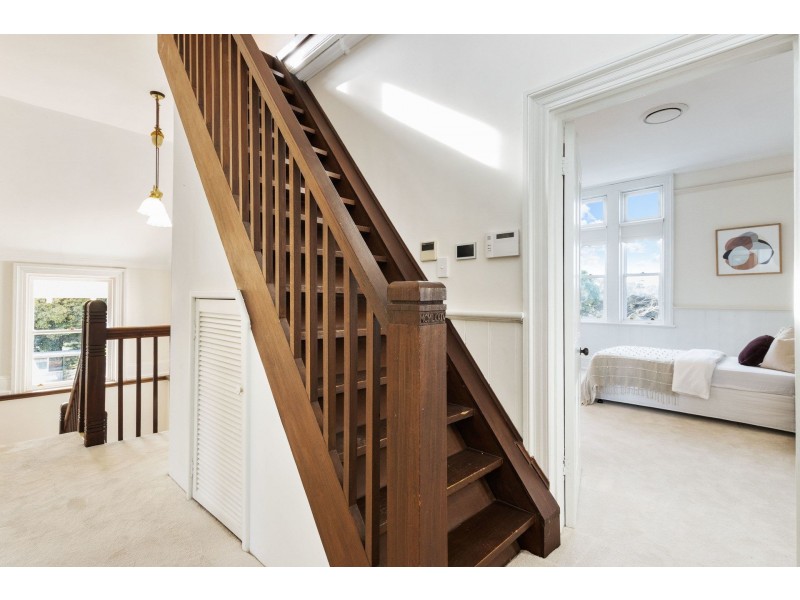 7 Daylesford Road, Bassendean WA 6054