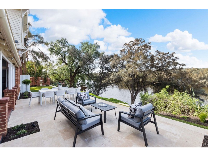 7 Daylesford Road, Bassendean WA 6054