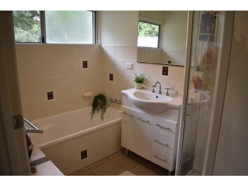 12 Happydale Road, Lowood QLD 4311