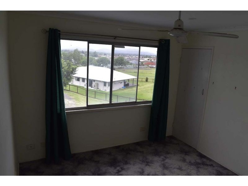 12 Happydale Road, Lowood QLD 4311