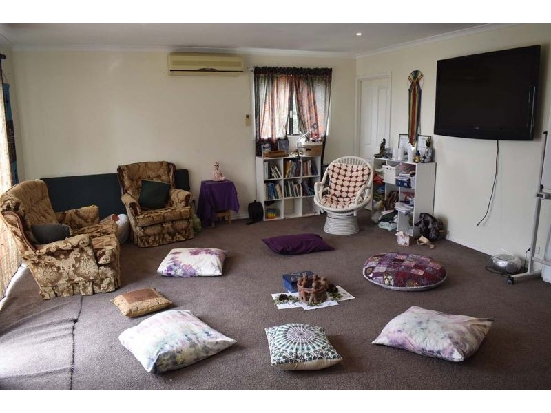 12 Happydale Road, Lowood QLD 4311