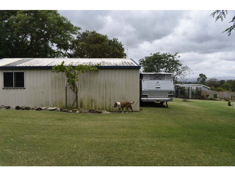 12 Happydale Road, Lowood QLD 4311