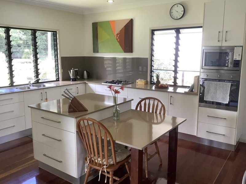 38 Rosewood Close, Malanda QLD 4885