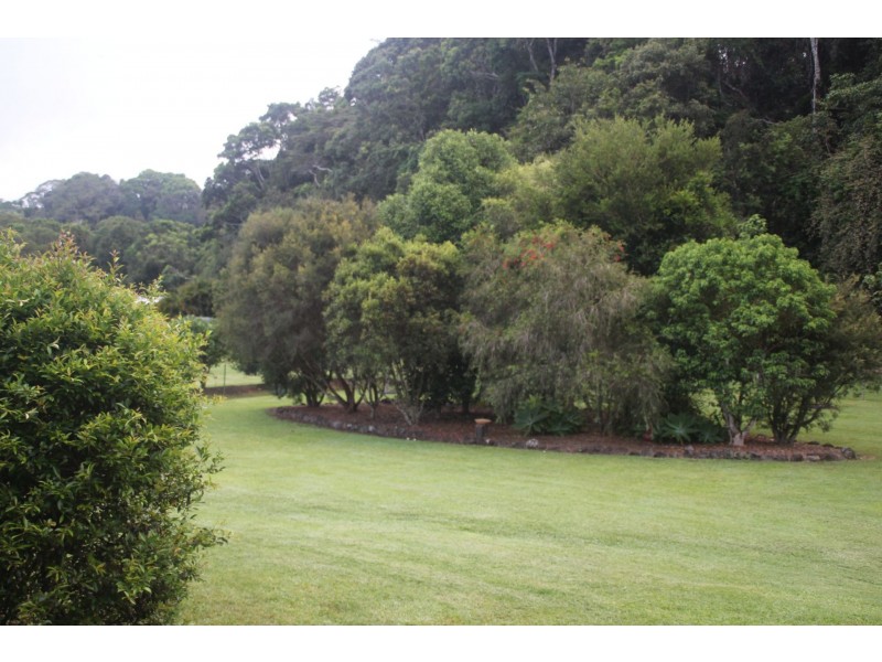 38 Rosewood Close, Malanda QLD 4885