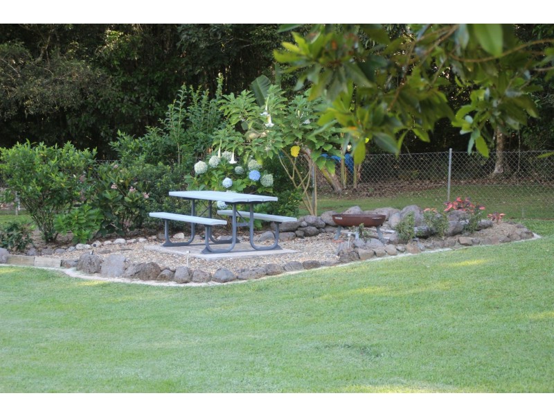 38 Rosewood Close, Malanda QLD 4885