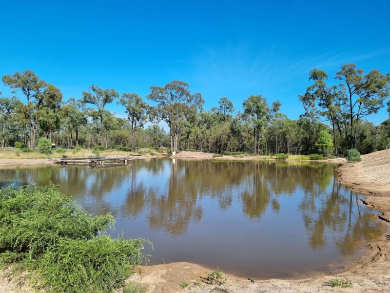 238 Ayton Road, Miles QLD 4415