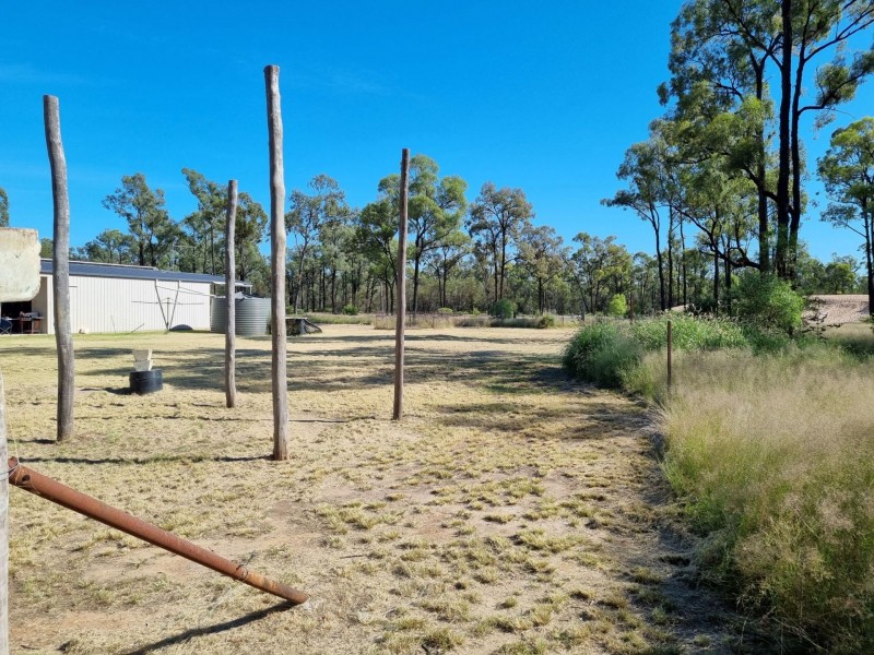 238 Ayton Road, Miles QLD 4415