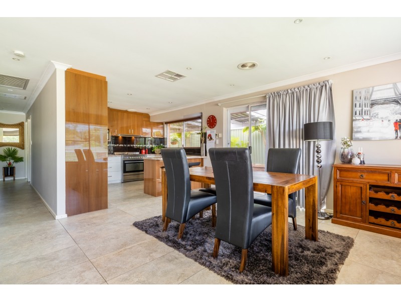 1/35 Erlistoun Street, Golden Bay WA 6174