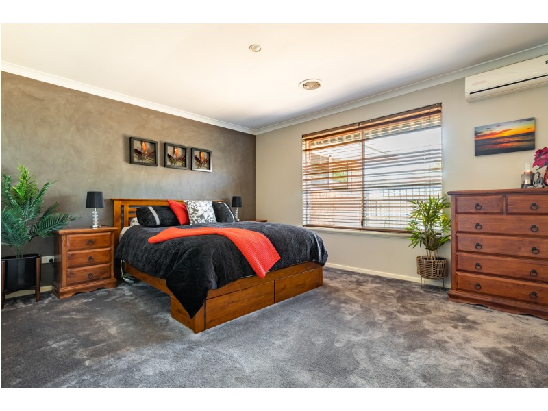 1/35 Erlistoun Street, Golden Bay WA 6174