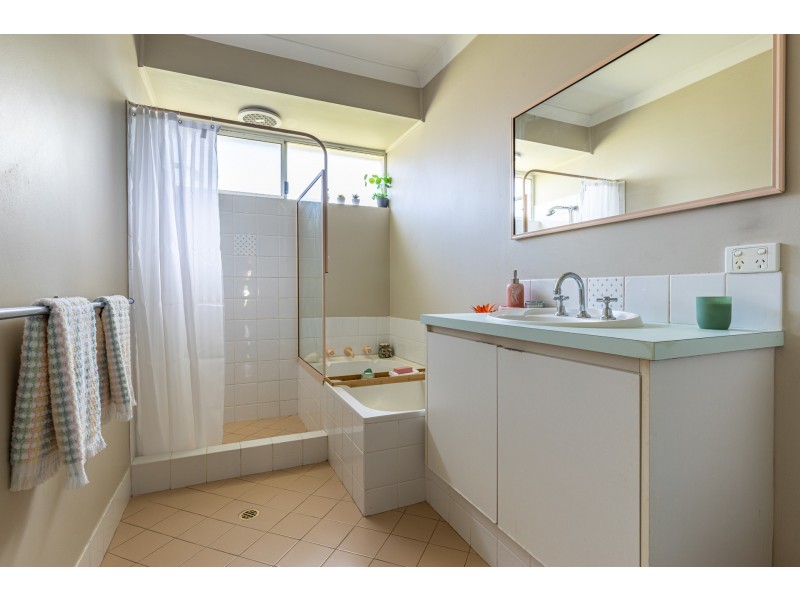 1/35 Erlistoun Street, Golden Bay WA 6174