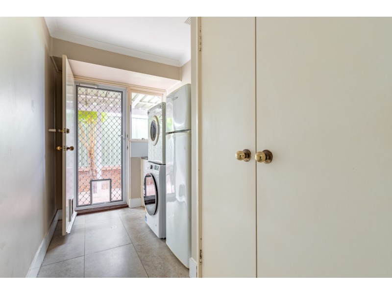 1/35 Erlistoun Street, Golden Bay WA 6174