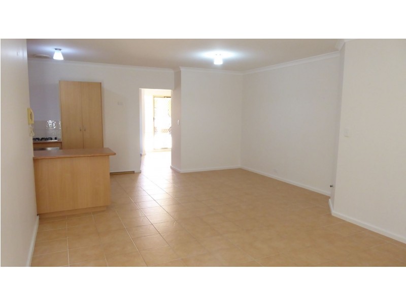 2/15 North Street, Midland WA 6056