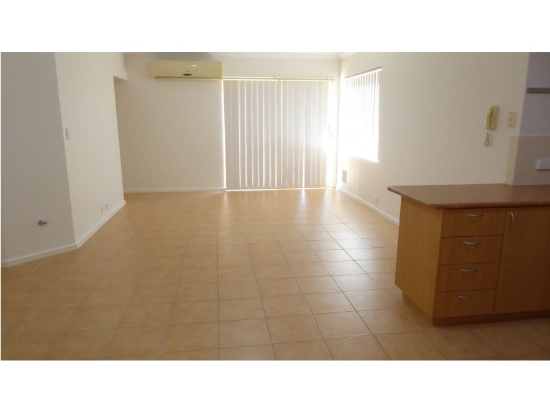 2/15 North Street, Midland WA 6056