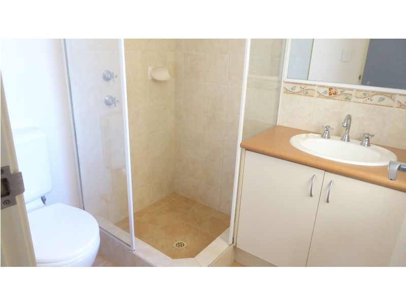 2/15 North Street, Midland WA 6056