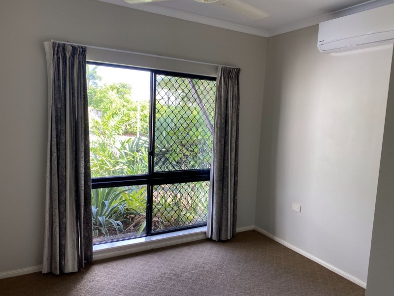 13 Moojeeba Way, Trinity Park QLD 4879