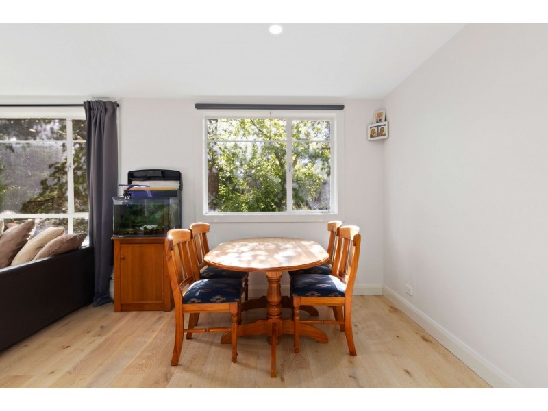 1 Aird Place, Farrer ACT 2607