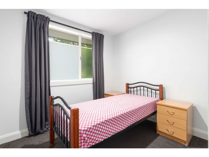 1 Aird Place, Farrer ACT 2607