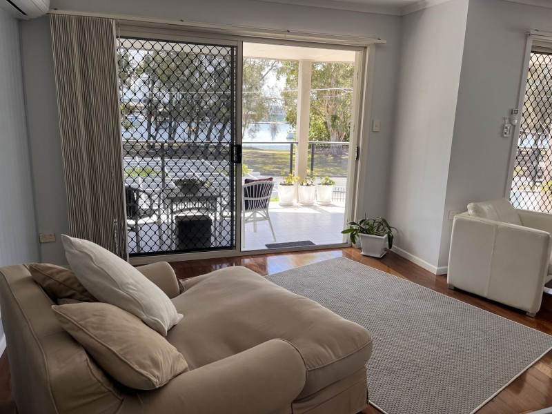 53 Paradise Parade, Paradise Point QLD 4216