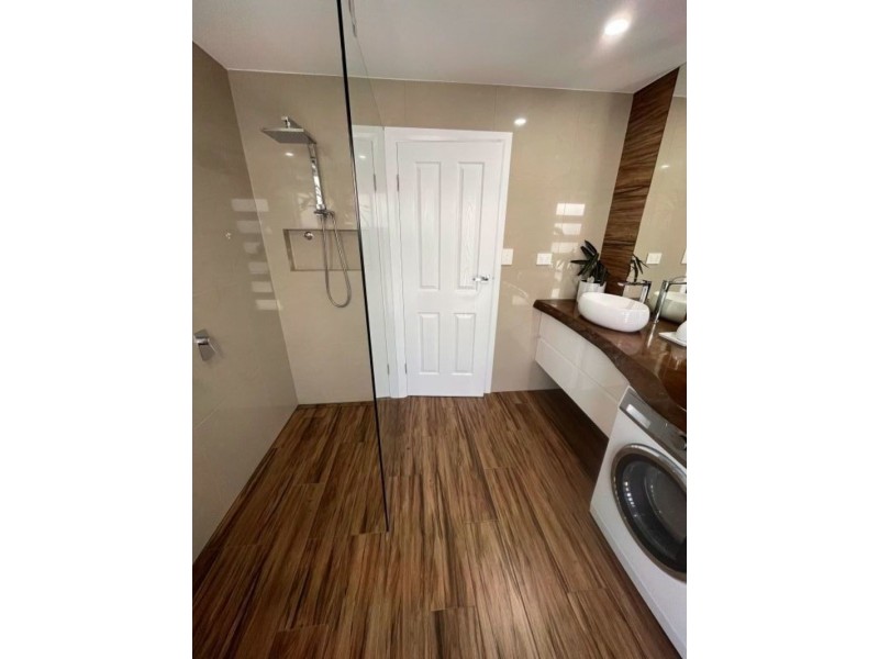 6 Karloo court, Mountain Creek QLD 4557