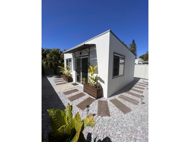 6 Karloo court, Mountain Creek QLD 4557