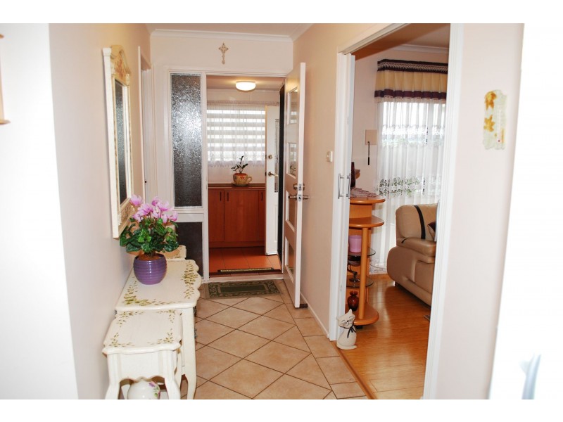 32 Roper Road, Albion Park NSW 2527