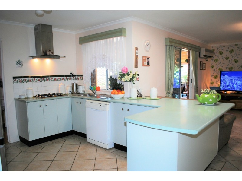 32 Roper Road, Albion Park NSW 2527