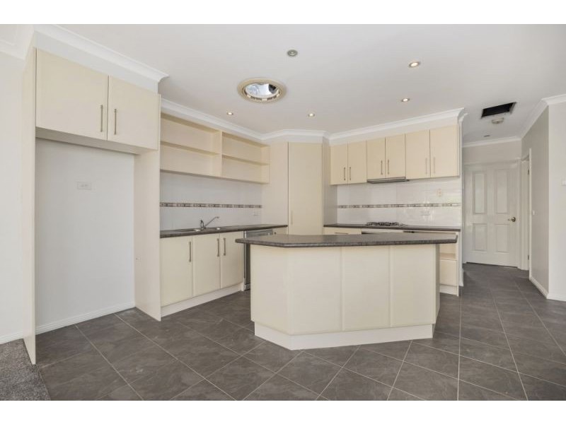 2/11 Colman Road, Warranwood VIC 3134